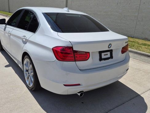 Used 2015 BMW 320i Sedan RWD image 5
