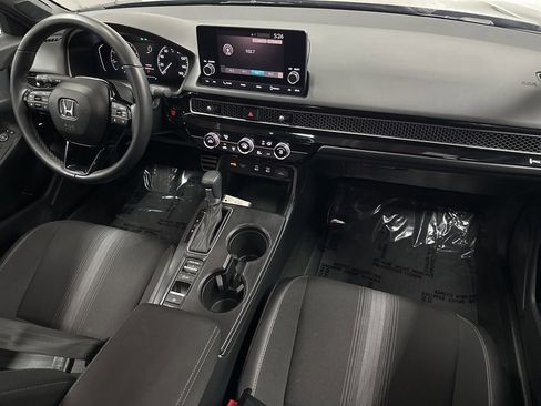 Used 2025 Honda Civic Sport image 12