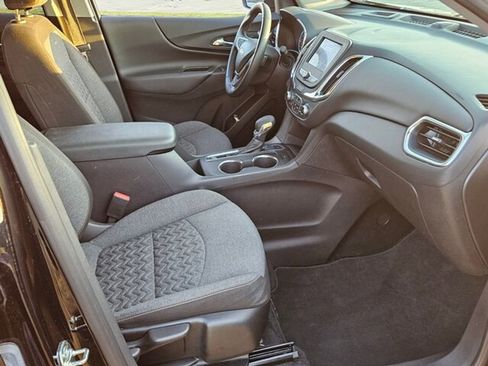 Used 2024 Chevrolet Equinox LT image 13