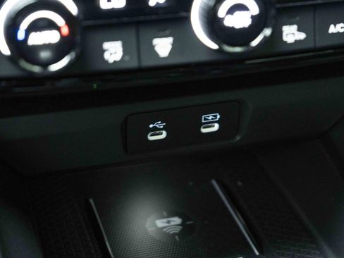 Used 2023 Honda Accord Touring image 33