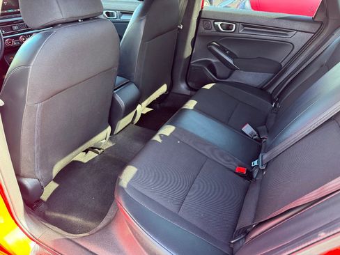Used 2023 Honda Civic Sport image 19