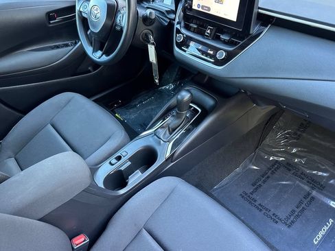 Certified 2025 Toyota Corolla LE FWD image 14