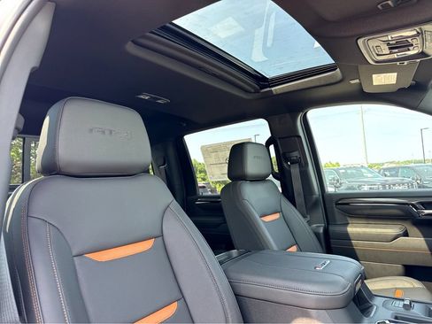 New 2026 GMC Sierra 2500 AT4 w/ AT4 Premium Plus Package AWD/4WD image 5