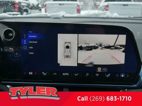 New 2026 Chevrolet Equinox EV LT image 51