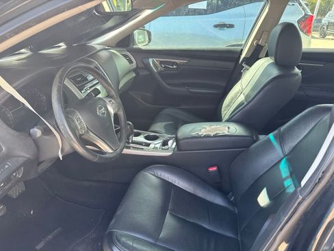 Used 2015 Nissan Altima 2.5 SL FWD image 6