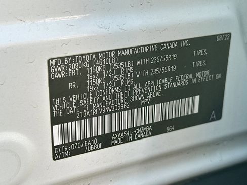 Certified 2022 Toyota RAV4 XLE Premium image 29