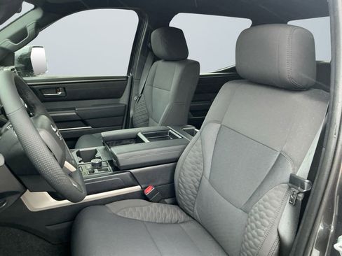 New 2025 Toyota Tundra SR5 image 9