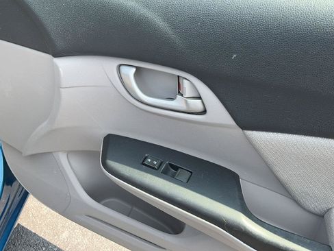 Used 2013 Honda Civic LX image 27