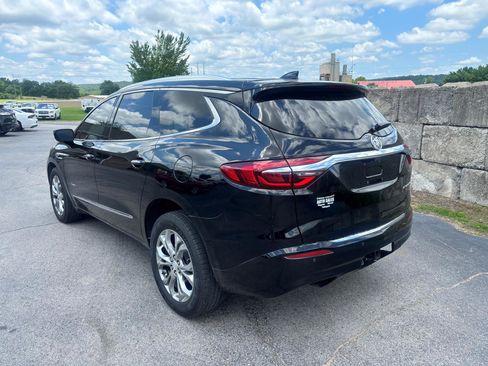 Used 2019 Buick Enclave Avenir w/ Avenir Technology Package AWD/4WD image 5
