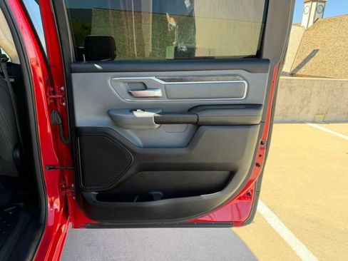 Used 2020 RAM 1500 Big Horn AWD/4WD image 17