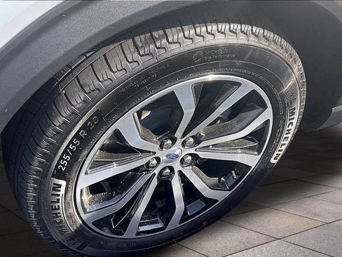 New 2026 Ford Explorer ST-Line RWD image 11