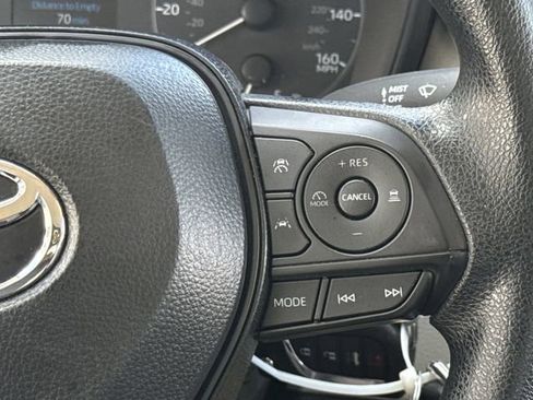 Used 2025 Toyota Corolla LE FWD image 15