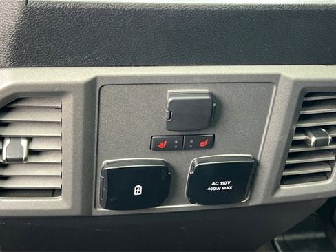 Used 2020 Ford F150 Raptor w/ Equipment Group 802A Luxury image 14