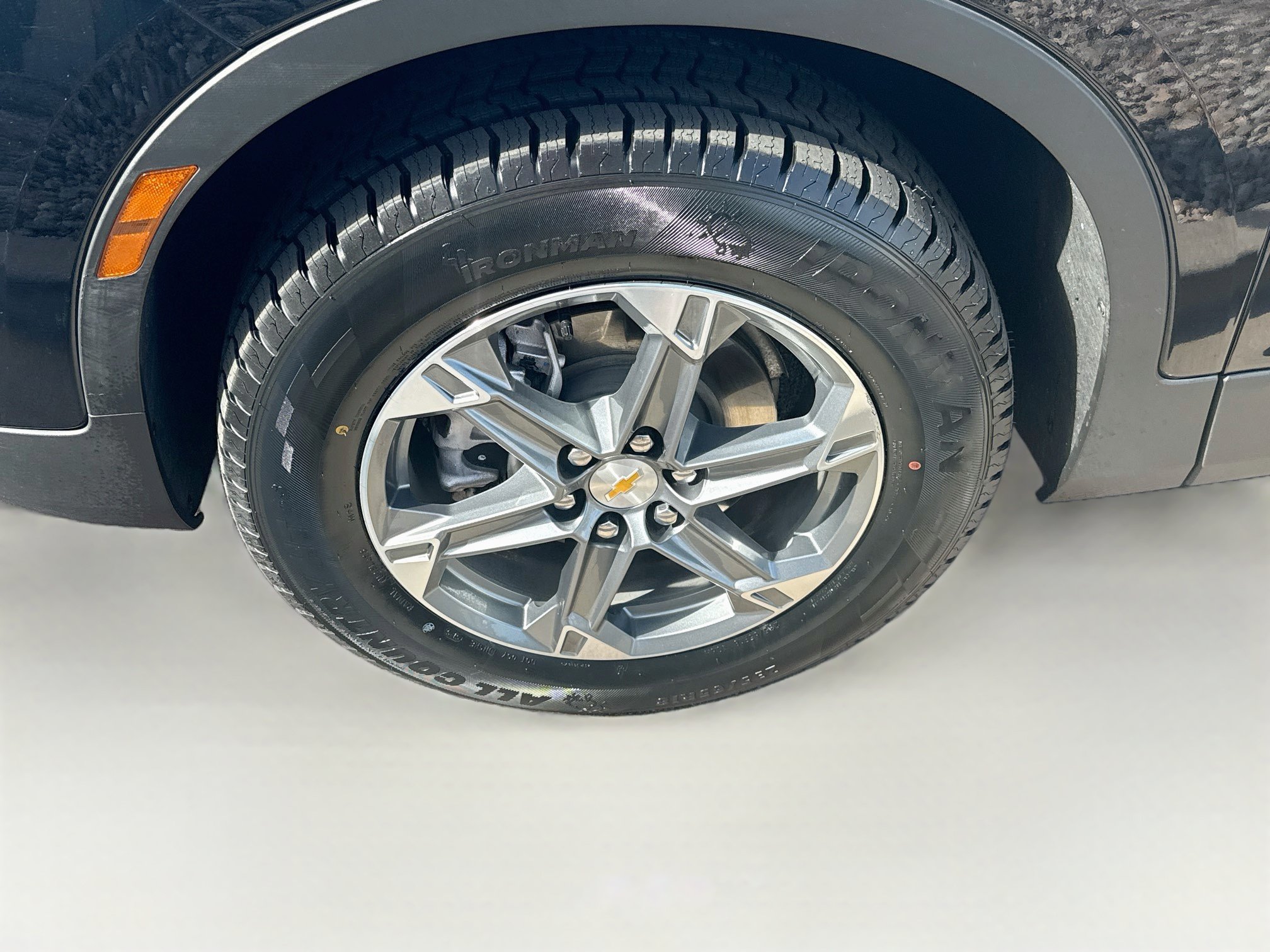 Used 2025 Chevrolet Blazer LT AWD/4WD image 11