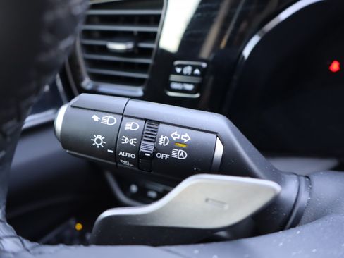 Used 2024 Lexus NX 250 FWD w/ Towing Package (2000 Lbs) image 21