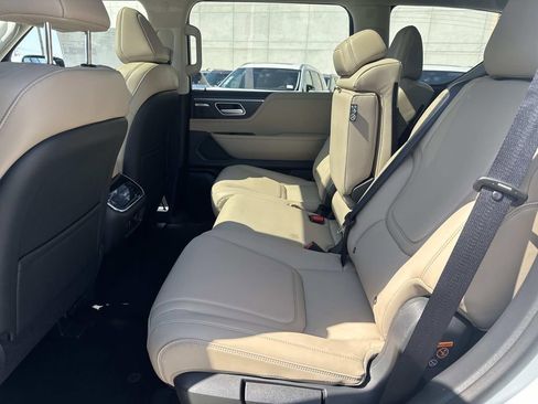 New 2026 INFINITI QX80 Pure RWD image 11