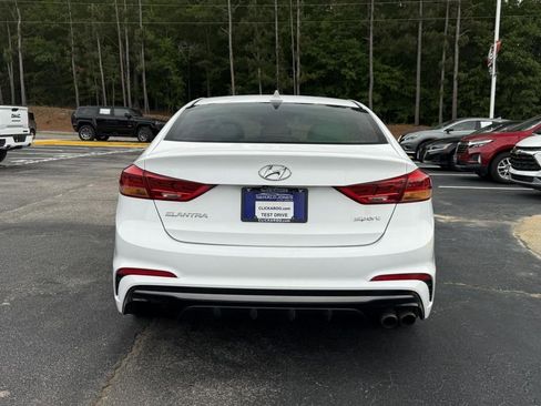 Used 2018 Hyundai Elantra Sport w/ Sport Premium Package 03 FWD image 8