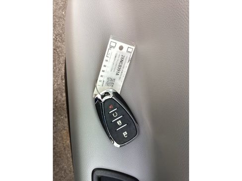 Certified 2024 Chevrolet Equinox LS w/ LS Convenience Package AWD/4WD image 39