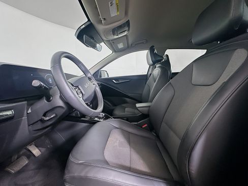 Used 2023 Kia Niro Wind w/ Wind Preserve Package FWD image 13