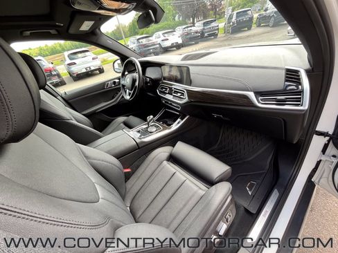 Used 2021 BMW X5 xDrive40i w/ Premium Package image 33