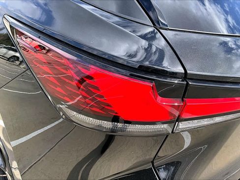 New 2026 Lexus RX 350h Premium image 14