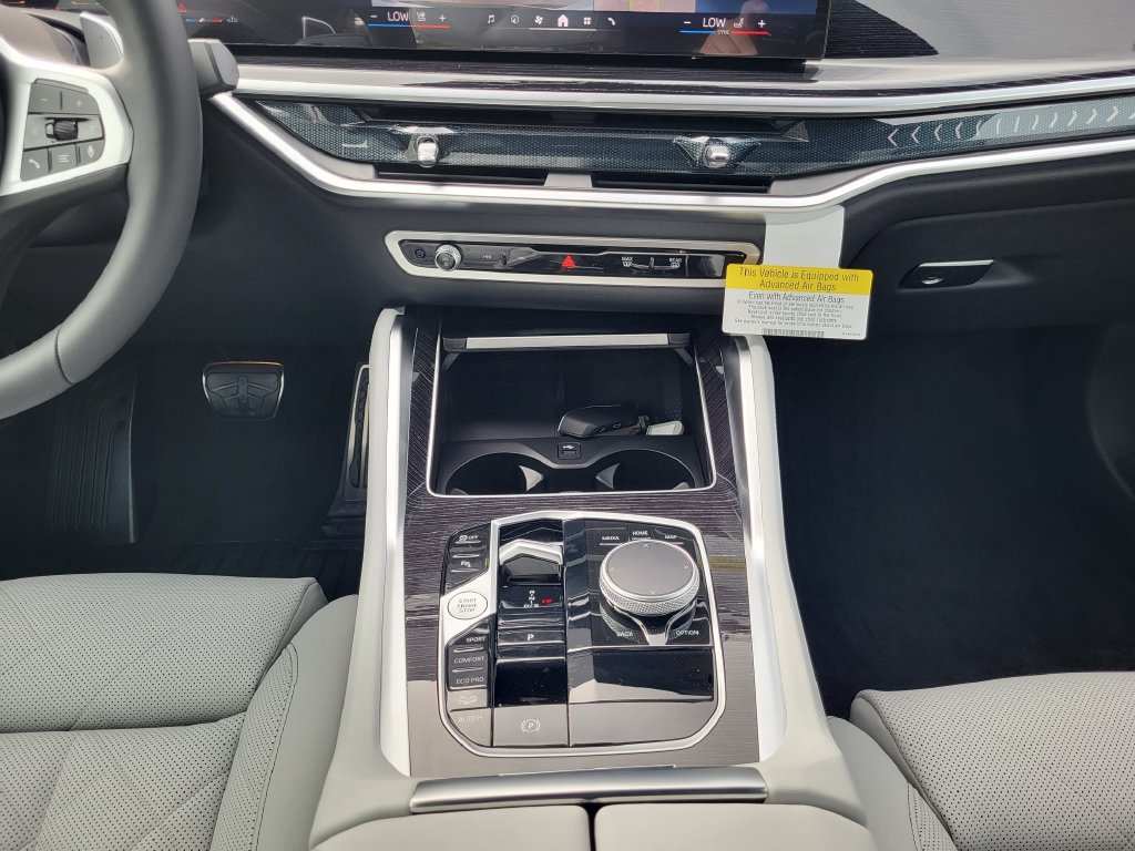 New 2027 BMW X6 xDrive40i AWD/4WD image 14