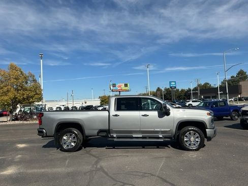 New 2026 Chevrolet Silverado 3500 High Country w/ High Country Premium Package image 2