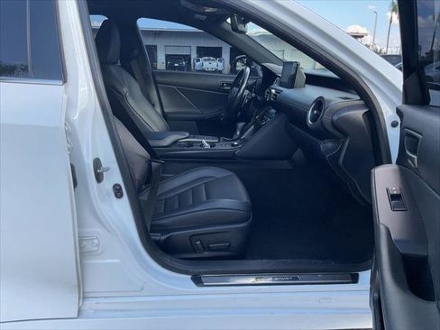 Used 2022 Lexus IS 350 F Sport image 37