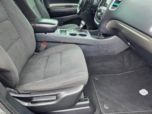 Used 2019 Dodge Durango SXT AWD/4WD image 31