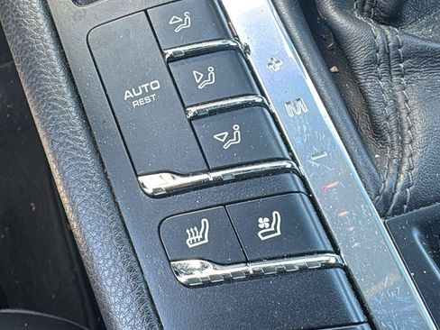 Used 2015 Porsche Macan S AWD/4WD image 17