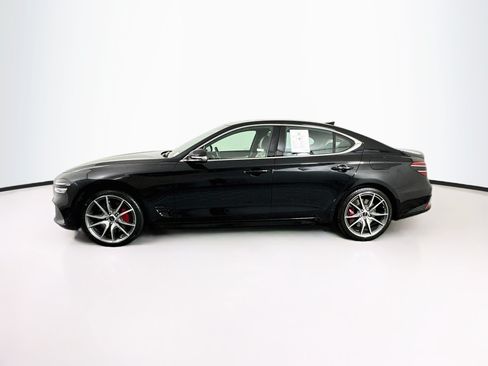 Used 2025 Genesis G70 2.5T RWD image 4