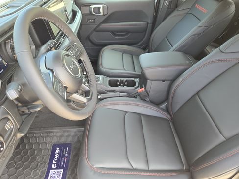 New 2026 Jeep Gladiator Rubicon AWD/4WD image 10
