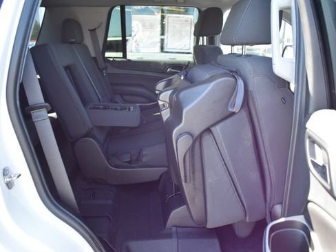 Used 2019 GMC Yukon SLE w/ SLE Value Package AWD/4WD image 39