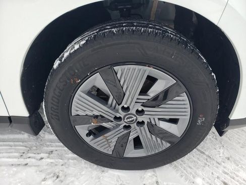 Certified 2025 Nissan Murano SV AWD/4WD image 45