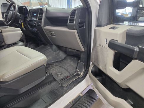 Used 2022 Ford F250 XL w/ Power Equipment Group AWD/4WD image 12