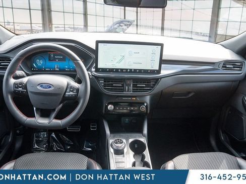 Used 2023 Ford Escape ST-Line Elite AWD/4WD image 5