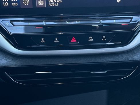 Used 2023 Volkswagen ID.4 S image 20