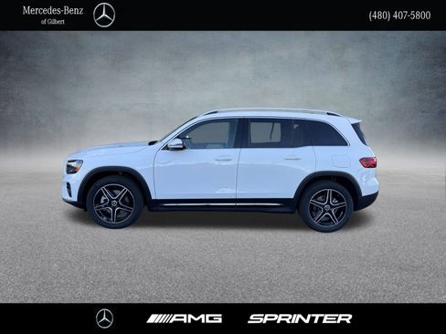 New 2026 Mercedes-Benz GLB 250 image 3