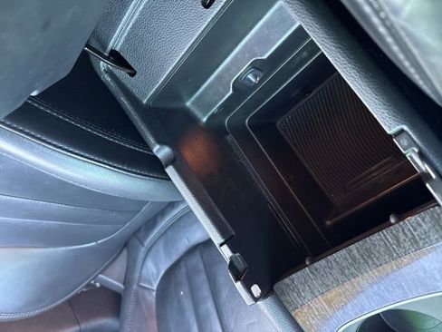 Used 2015 Chrysler 200 C w/ Navigation & Sound Group I image 14