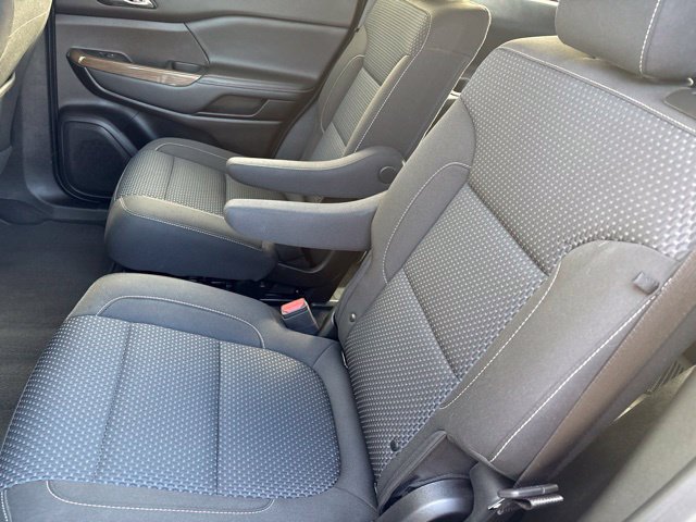 Used 2023 GMC Acadia SLE w/ Driver Convenience Package AWD/4WD image 10