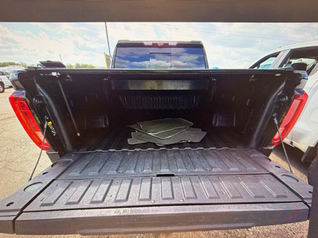 Used 2023 GMC Sierra 1500 Denali Ultimate AWD/4WD image 6