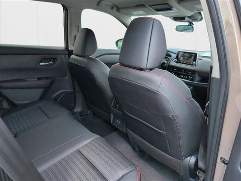 New 2026 Nissan Rogue Rock Creek image 19