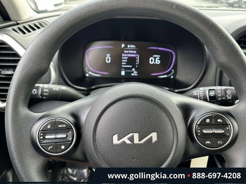 Certified 2023 Kia Soul LX w/ Option Group 015 FWD image 17