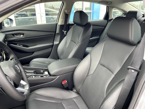 New 2026 Honda Accord Touring image 8