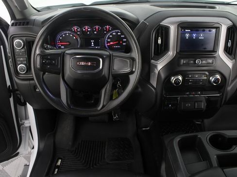 Used 2020 GMC Sierra 2500 4x4 Crew Cab w/ Convenience Package image 10