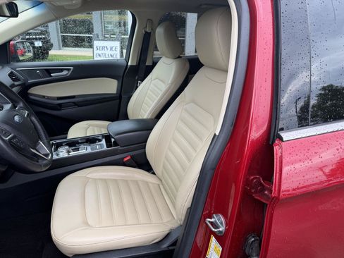 Used 2020 Ford Edge SEL w/ Convenience Package AWD/4WD image 9