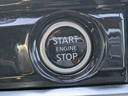 Used 2023 Nissan Pathfinder SL w/ SL Premium Package image 25