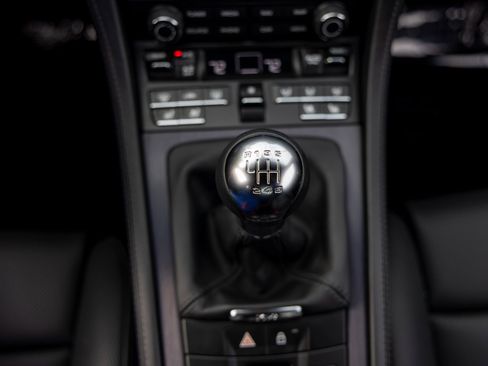 Certified 2025 Porsche 718 Boxster GTS image 40