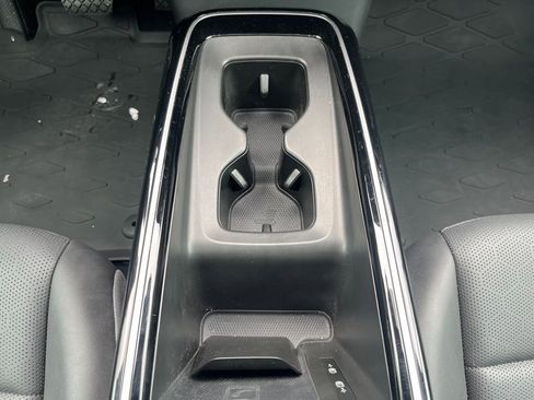 Used 2023 Volkswagen ID.4 Pro S AWD/4WD image 14