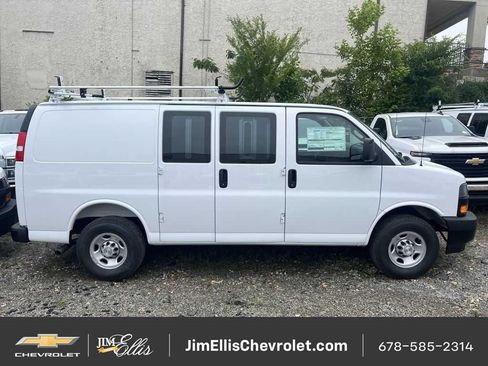 New 2025 Chevrolet Express 2500 w/ Driver Convenience Package RWD image 4